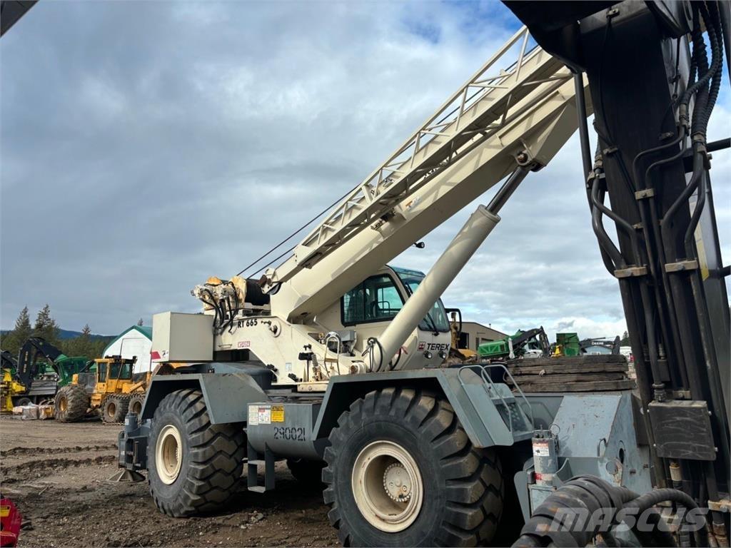 Terex RT 665 Arazi Tipi Vinçler (RT)
