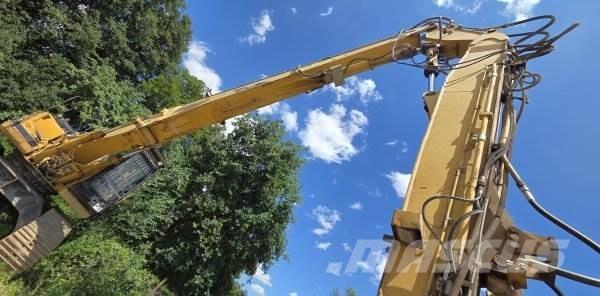 CAT 330 BL Paletli ekskavatörler