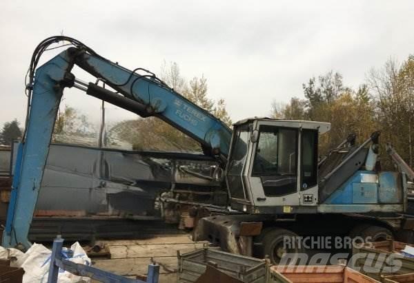 Fuchs MHL 320 Atık taşıma araçları