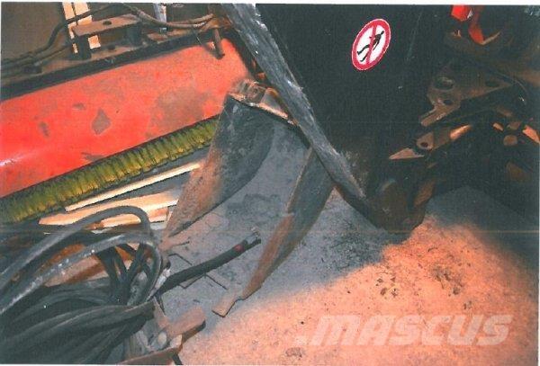  _JINÉ SK) Kovaco MZ800 Skid steer loderler