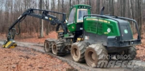 John Deere 1270 G 8W Ağaç kesici istifleyiciler