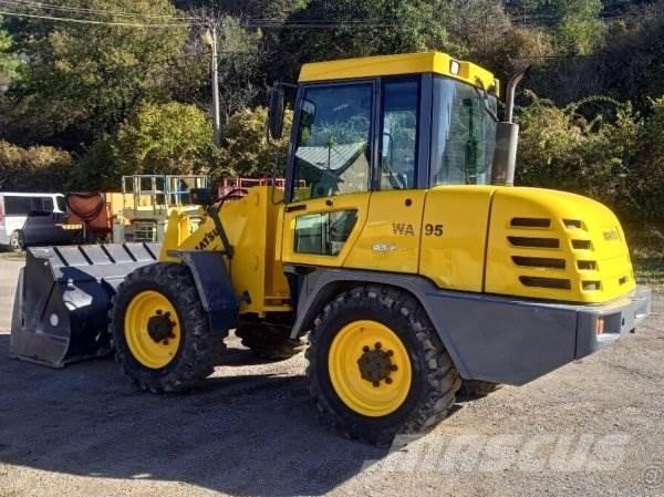 Komatsu WA 95 Tekerlekli yükleyiciler