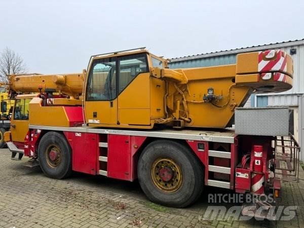 Liebherr 1030-2.1 Araç üzeri vinçler