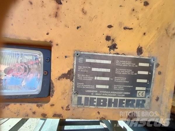 Liebherr A310 B Lastik tekerli ekskavatörler