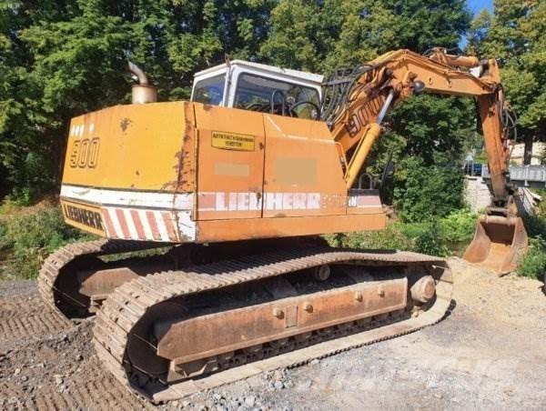 Liebherr R900 B Paletli ekskavatörler