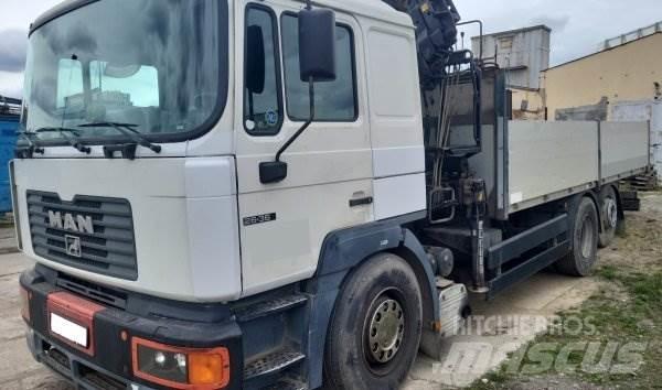 MAN 26.364 +Hiab 200 C Araç üzeri vinçler
