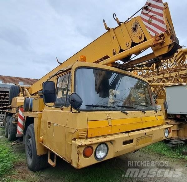 Tatra 815 +ČKD - AD 28 Araç üzeri vinçler
