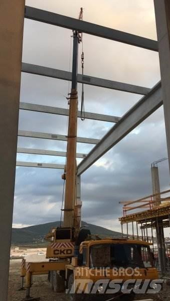 Tatra T815 +ČKD AD 28 Araç üzeri vinçler
