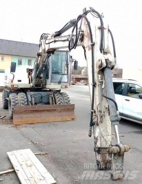 Terex TW 130 Lastik tekerli ekskavatörler