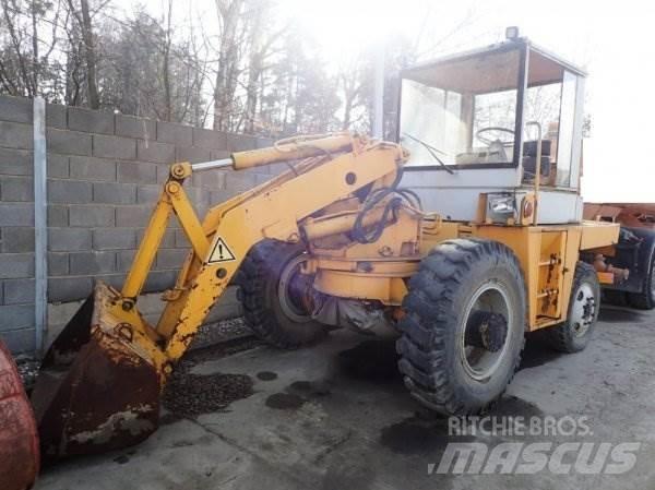 ZTS UN 053.1 Tekerlekli yükleyiciler