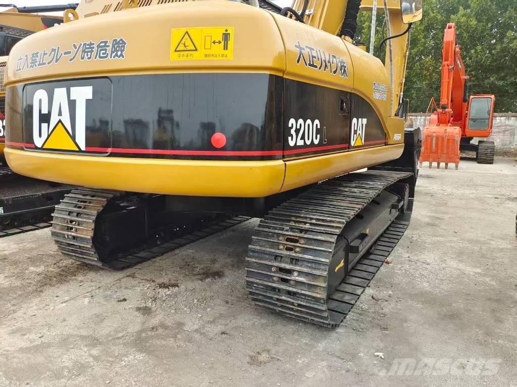 CAT 320CL Paletli ekskavatörler