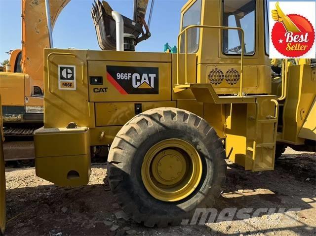 CAT 966 F Tekerlekli yükleyiciler