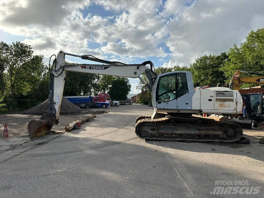 Terex TC 240 LC Paletli ekskavatörler