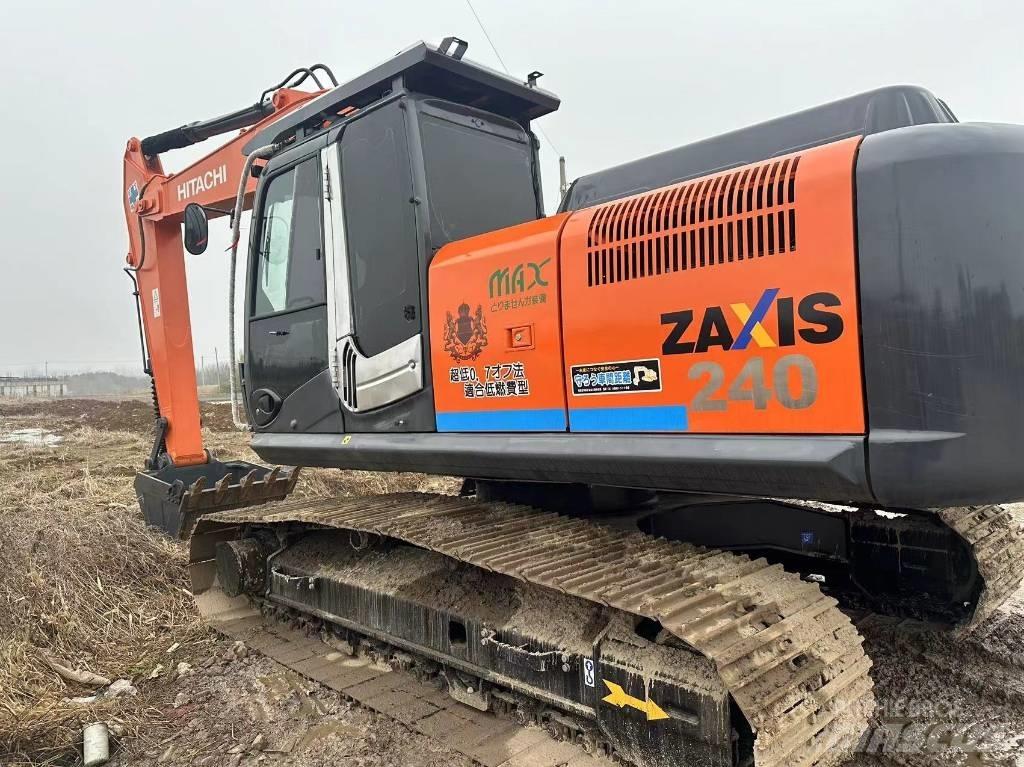 Hitachi ZX 240 Paletli ekskavatörler