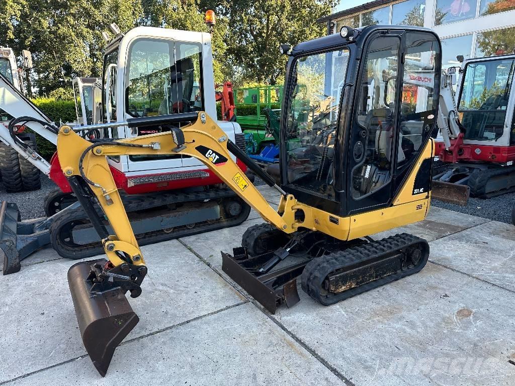 CAT 301.4 C Mini ekskavatörler, 7 tona dek
