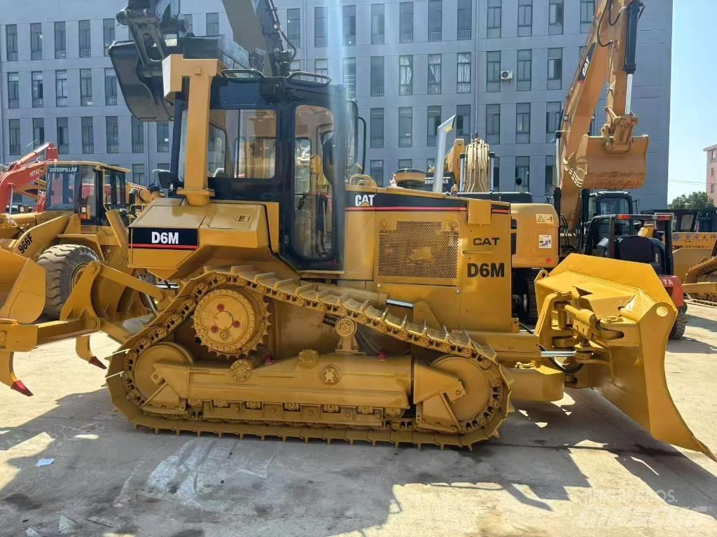 CAT D 6 M XL Paletli dozerler