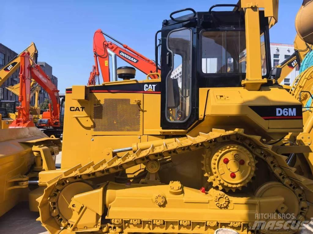 CAT D 6 M XL Paletli dozerler