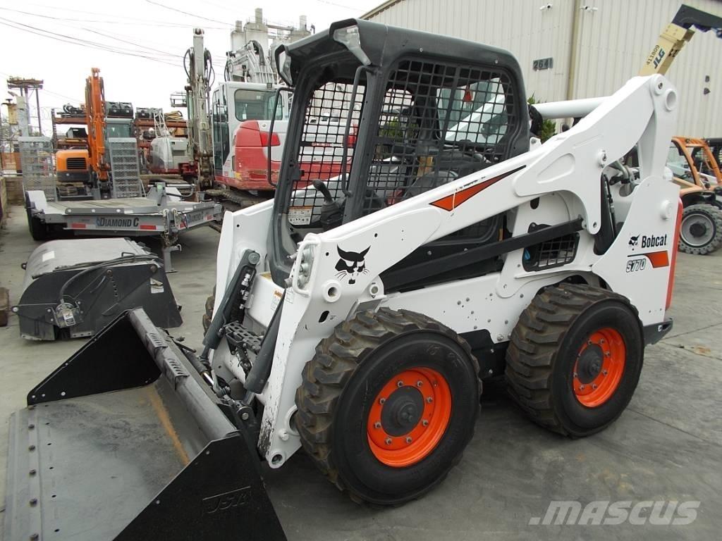 Bobcat S770 Skid steer loderler
