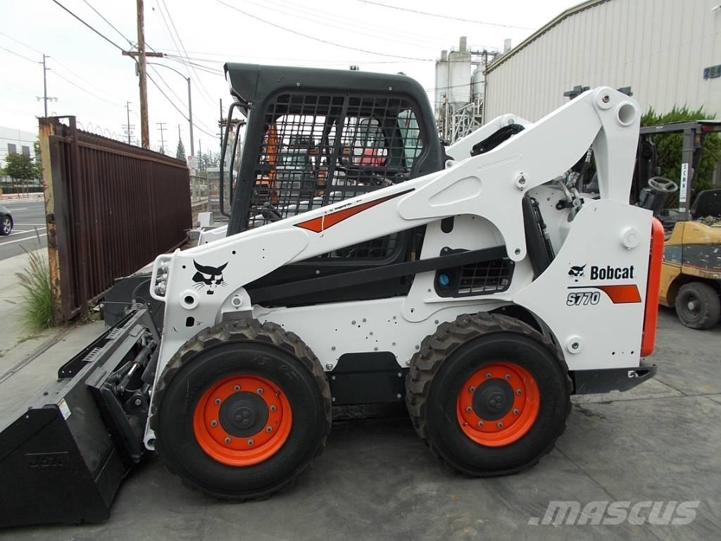 Bobcat S770 Skid steer loderler