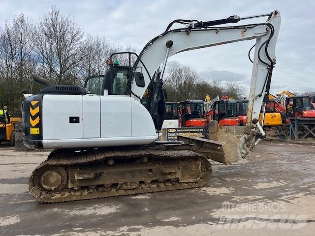 JCB JS145LCD Paletli ekskavatörler