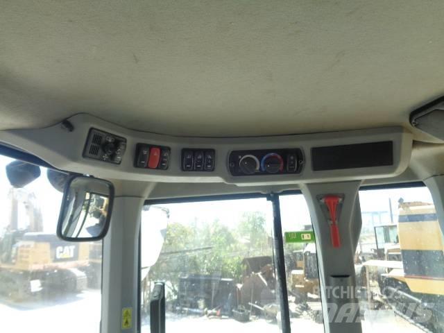 CAT 930M Tekerlekli yükleyiciler