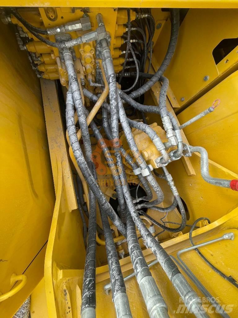 Komatsu PC 200-8 Paletli ekskavatörler