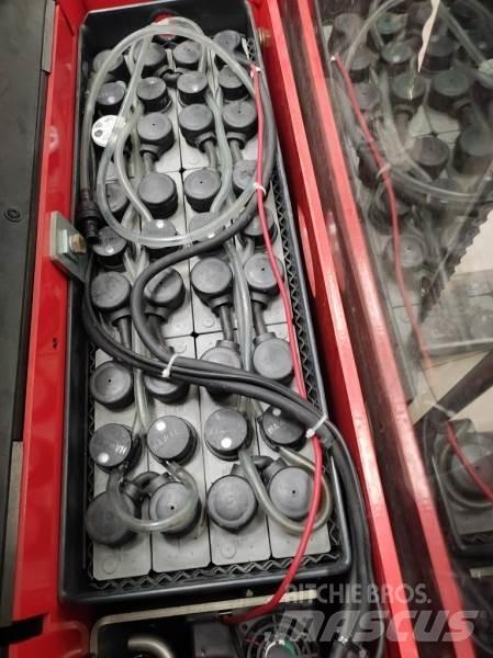 Manitou ES614 AC Akülü depo ekipmanları