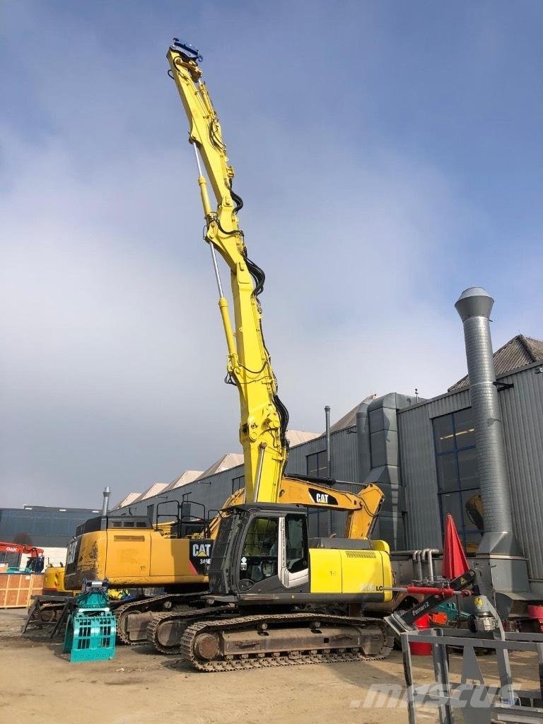 Hitachi LC 250 Yıkım ekskavatörleri