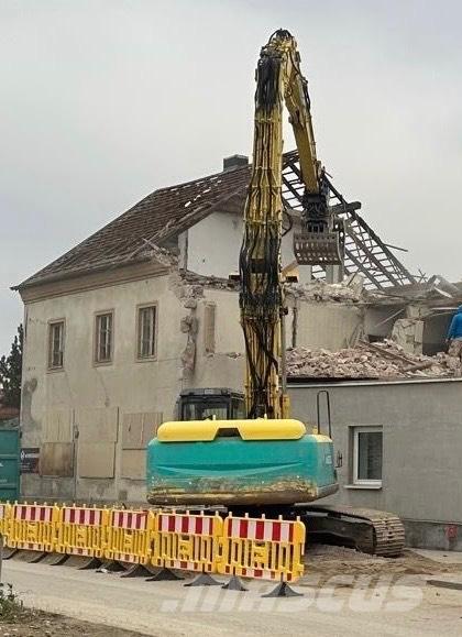 Hitachi LC 250 Yıkım ekskavatörleri