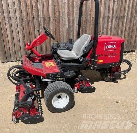 Toro 3100-D Pürüzlü arazi, kırpma ve çevresel çim biçme makineleri