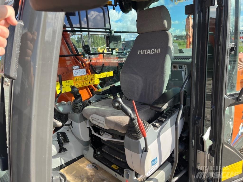 Hitachi ZX 130-6 Paletli ekskavatörler