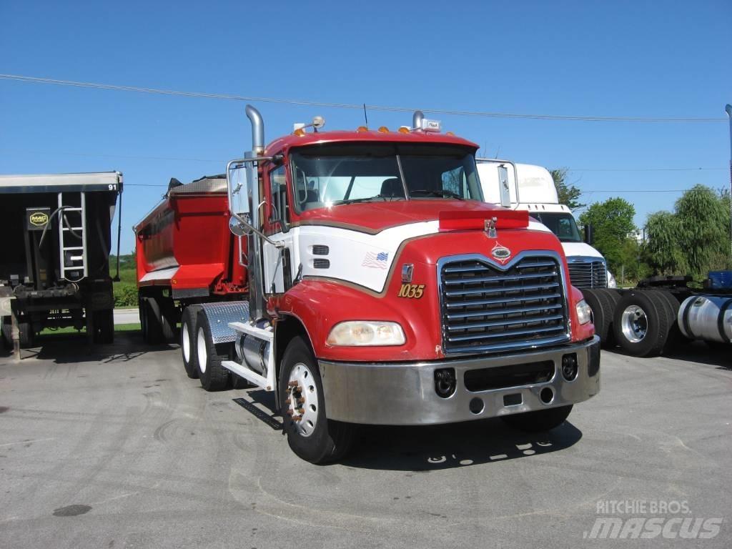 Mack CXN 613 Çekiciler