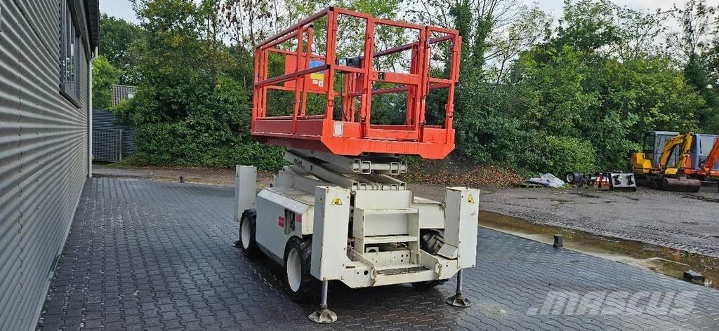 Genie GS 2668 RT Makasli platformlar