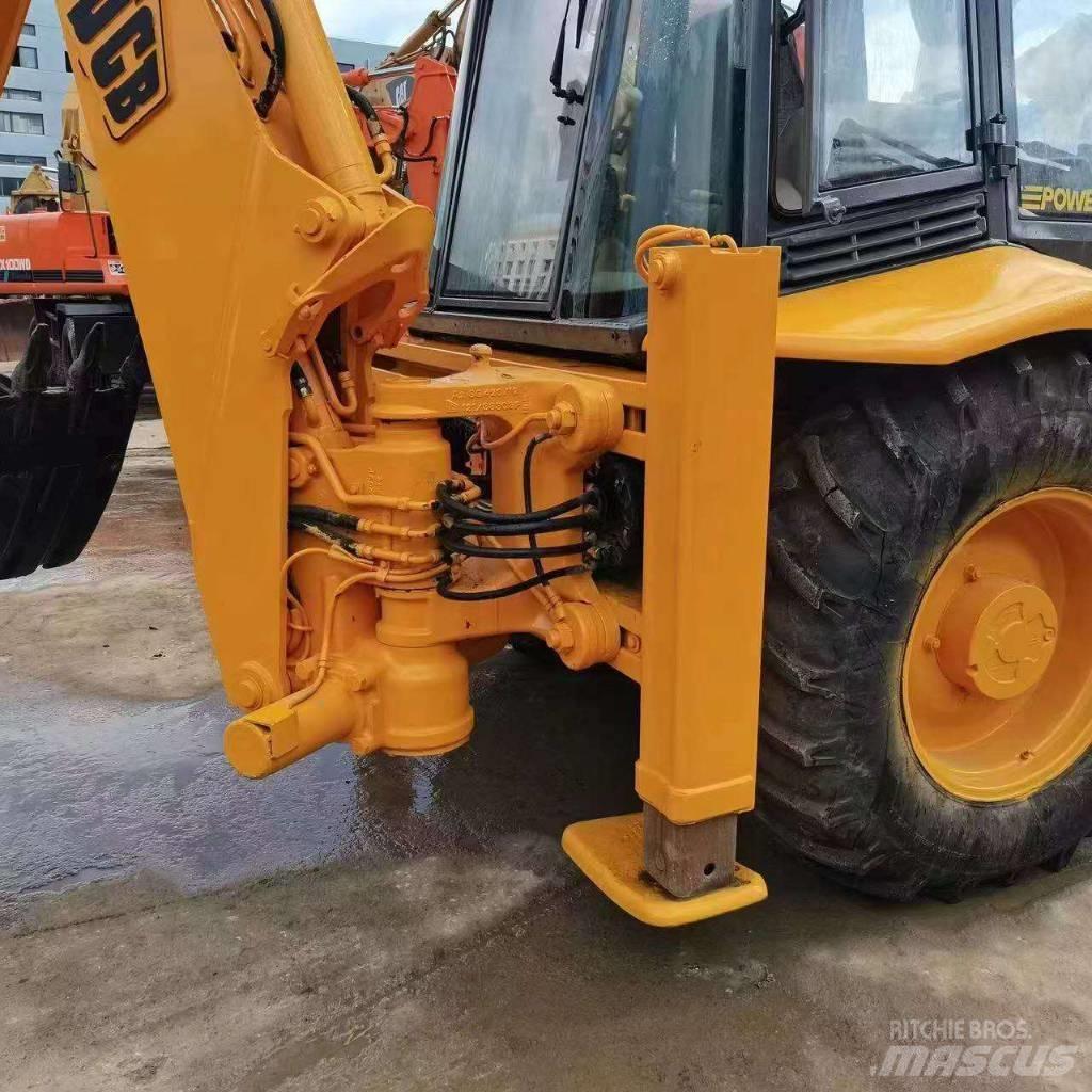 JCB 4 CX Kazıcı yükleyiciler - beko loder