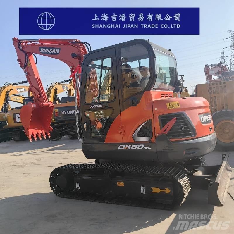 Doosan DX 60 Mini ekskavatörler, 7 tona dek