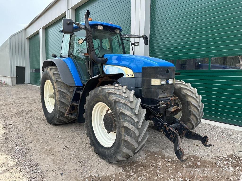 New Holland TM 190 Traktörler