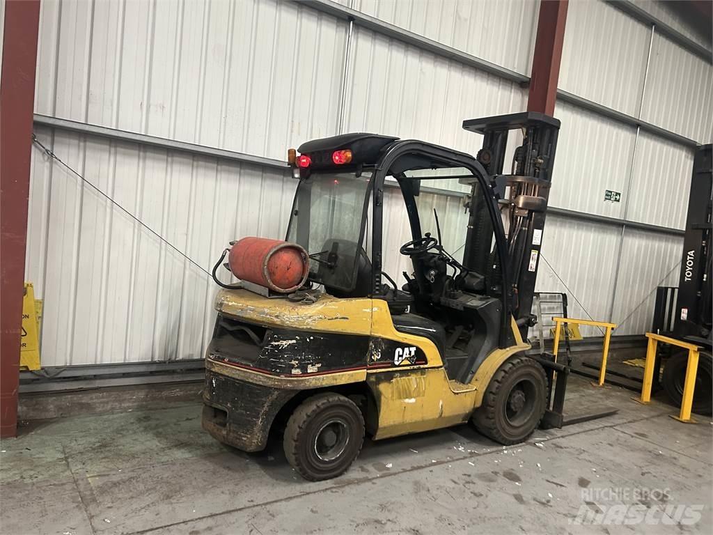 CAT GP35N LPG'li forkliftler