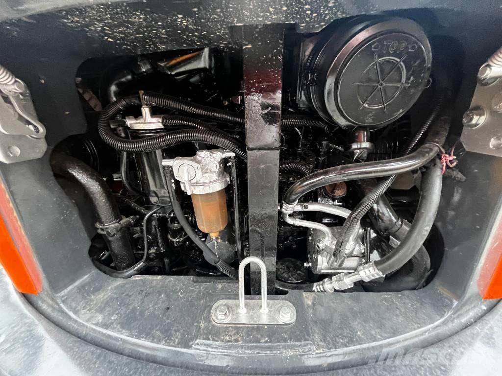 Hitachi ZX 50 U Mini ekskavatörler, 7 tona dek