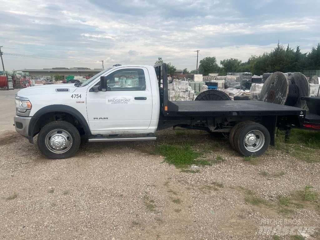 RAM 5500 Flatbed kamyonlar