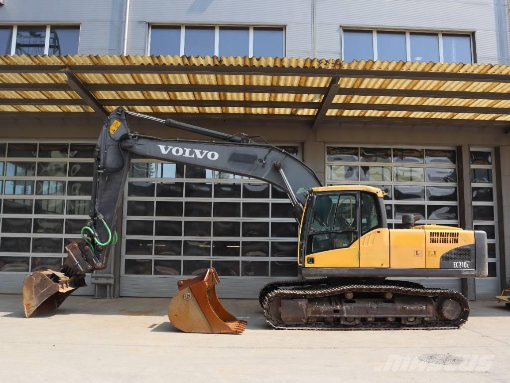 Volvo EC 210 C N Paletli ekskavatörler