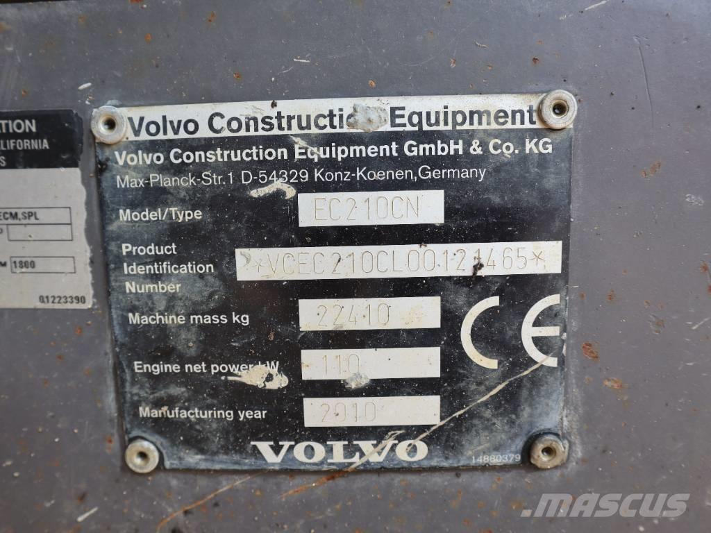 Volvo EC 210 C N Paletli ekskavatörler