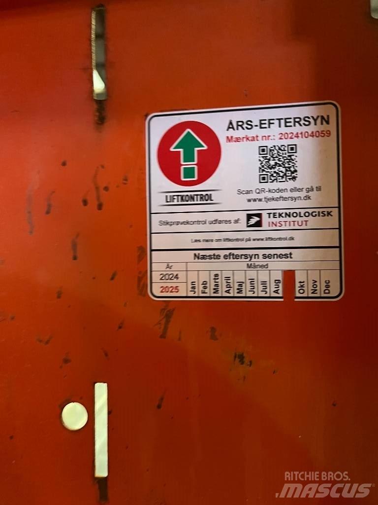 JLG 2646 ES Makasli platformlar