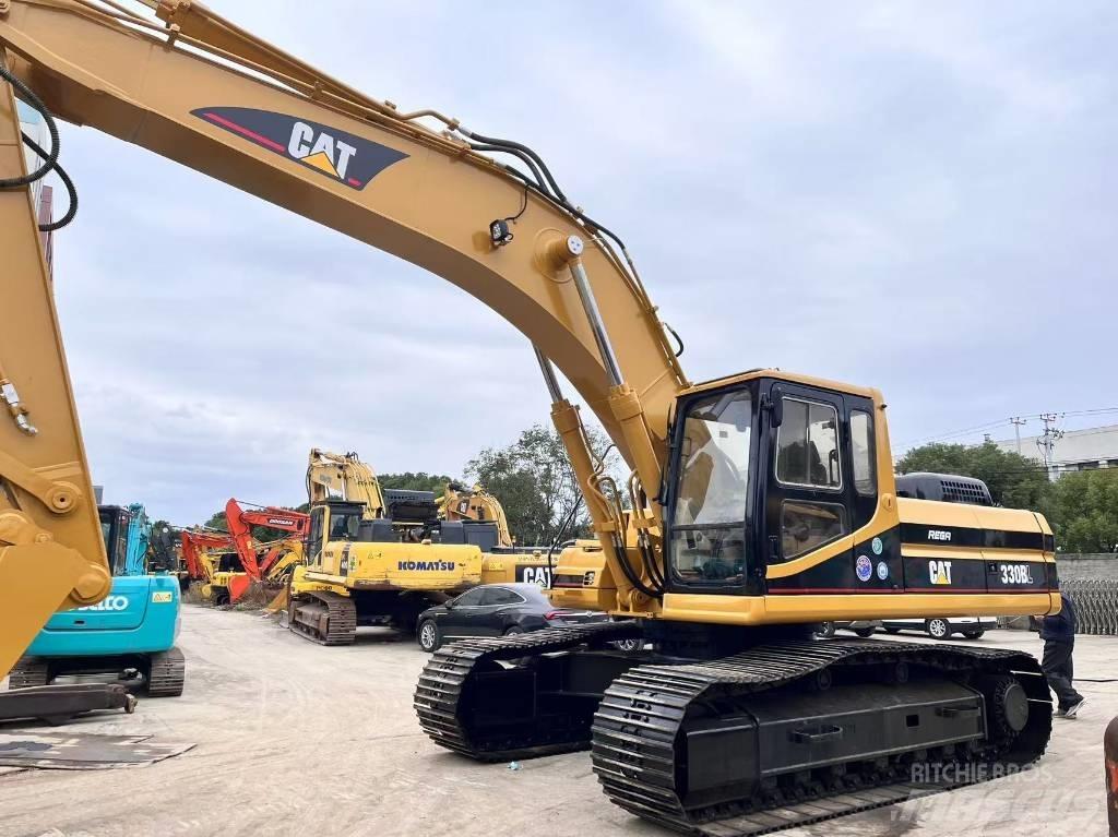 CAT 330 B Paletli ekskavatörler