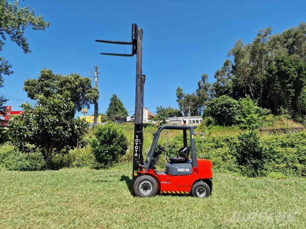 Toyota 25 Dizel forkliftler