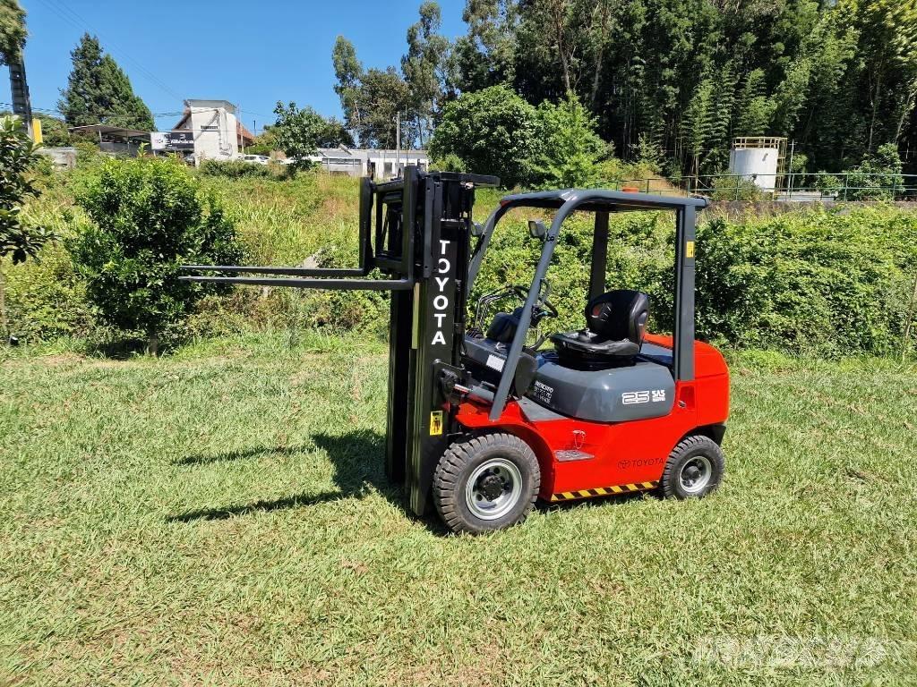Toyota 25 Dizel forkliftler