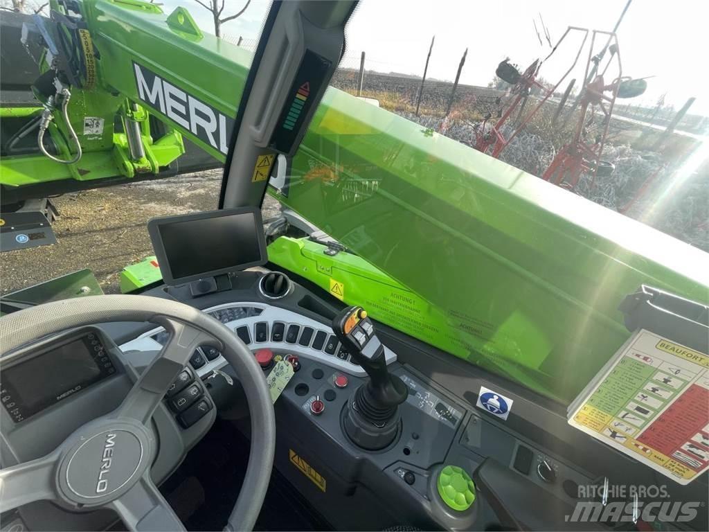 Merlo TF 42.7 CS Tarimsal teleskopik yükleyiciler