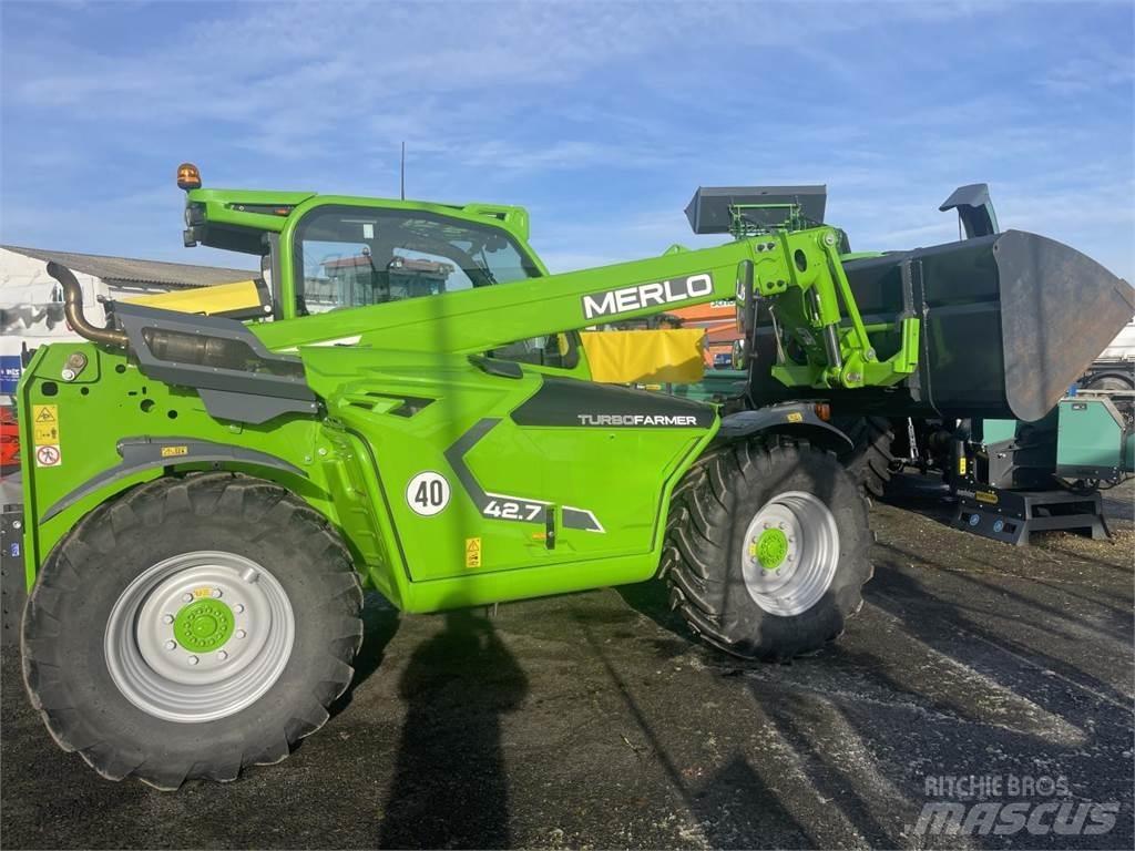 Merlo TF 42.7 CS Tarimsal teleskopik yükleyiciler