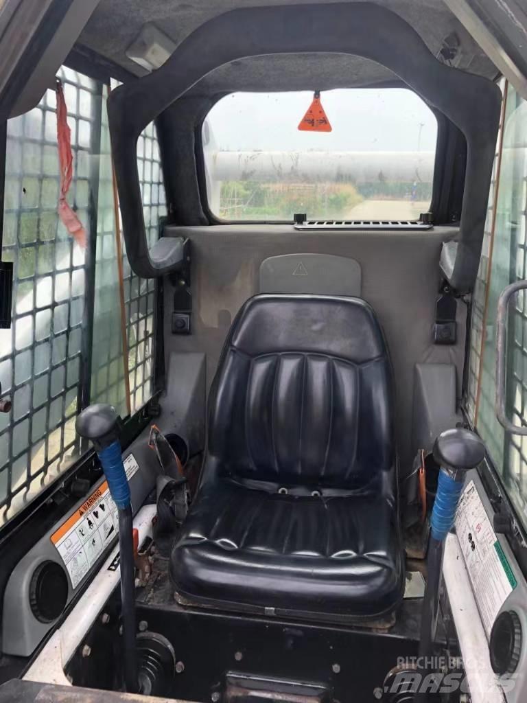 Bobcat S 300 Skid steer loderler