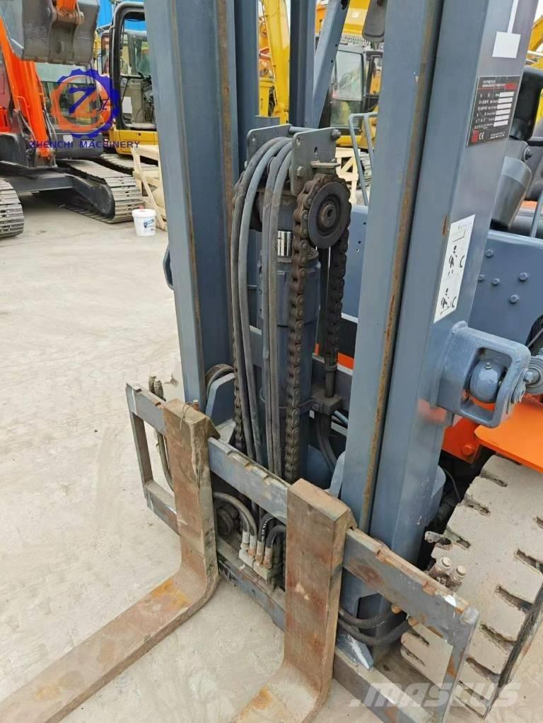 Heli CPCD 30 Dizel forkliftler