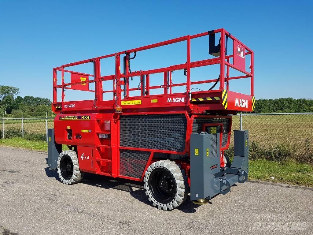 Magni DS 1523 RT Makasli platformlar